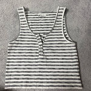 American Eagle Button up crop top